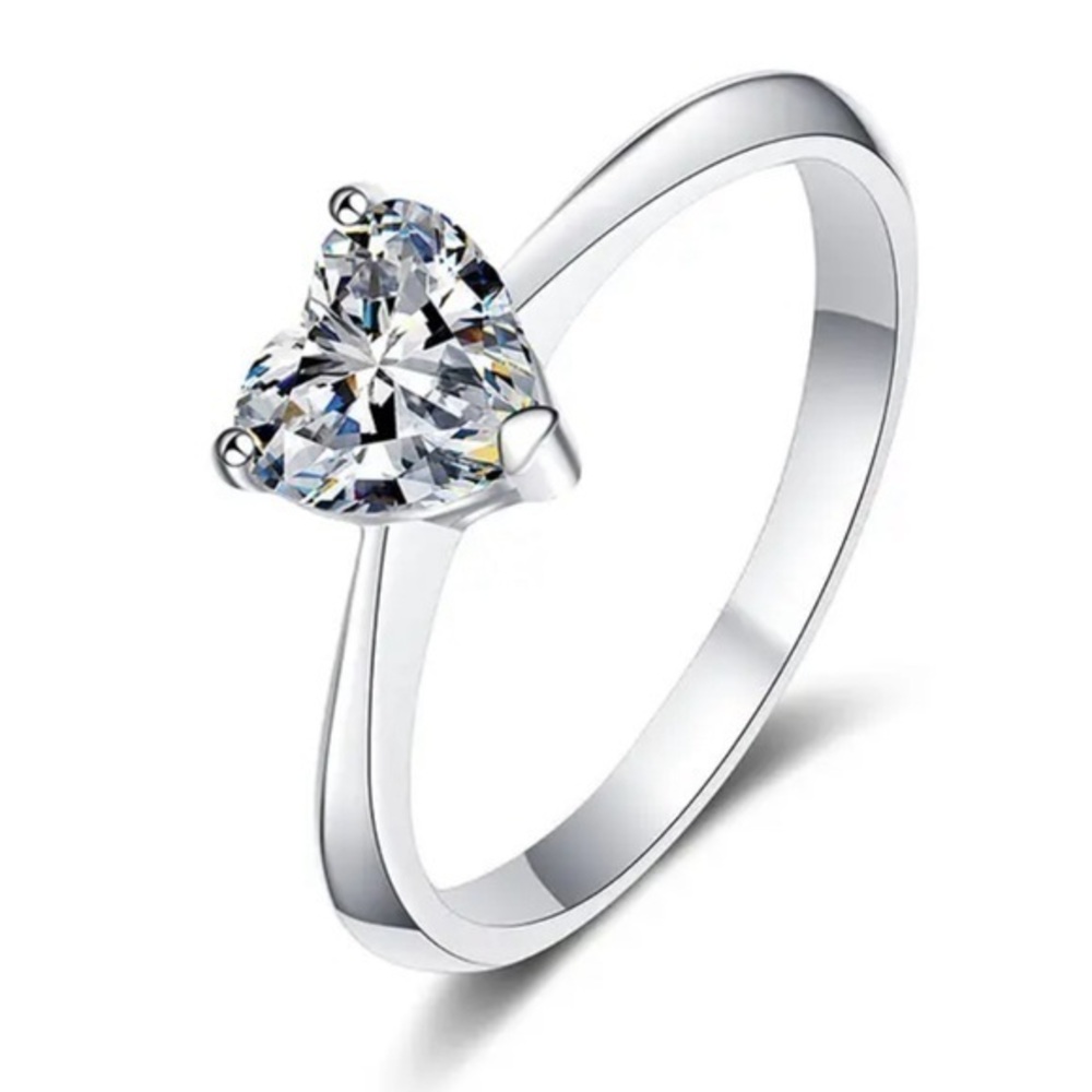 🅽🅴🆆 certified 2ct heart moissanite cruelty-free diamond ring, size 5